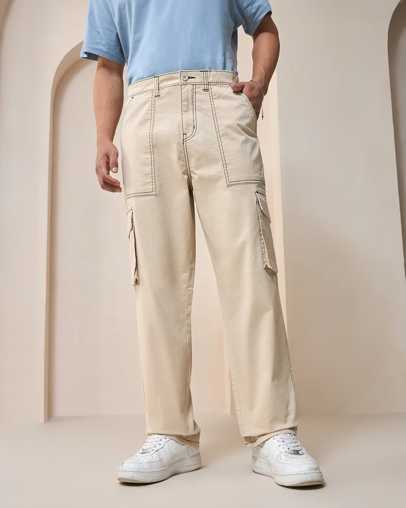 bewakoof Men's Beige Straight Fit Cargo Pants